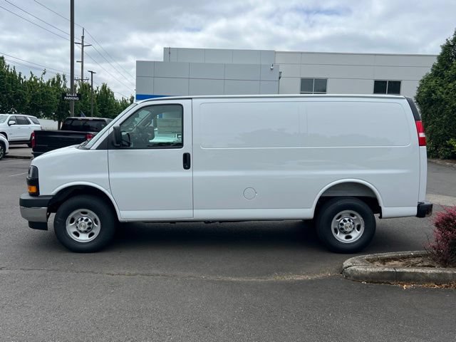 2026 Chevrolet Express Cargo Work Van - Photo 4