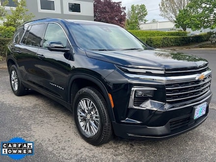 2025 Chevrolet Traverse LT SUV