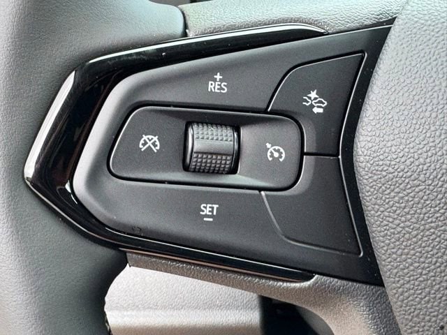 2027 Chevrolet Bolt LT - Photo 19