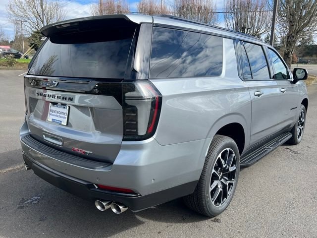 2026 Chevrolet Suburban RST - Photo 9