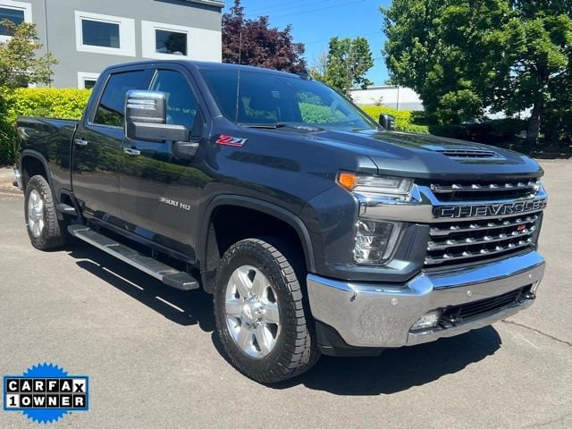 2020 Chevrolet Silverado 3500HD LTZ 4WD photo