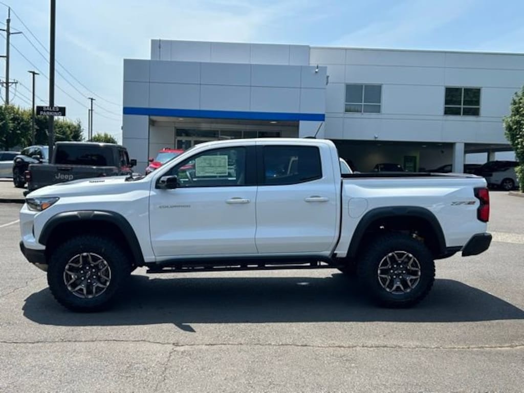 New 2025 Chevrolet Colorado ZR2 Truck