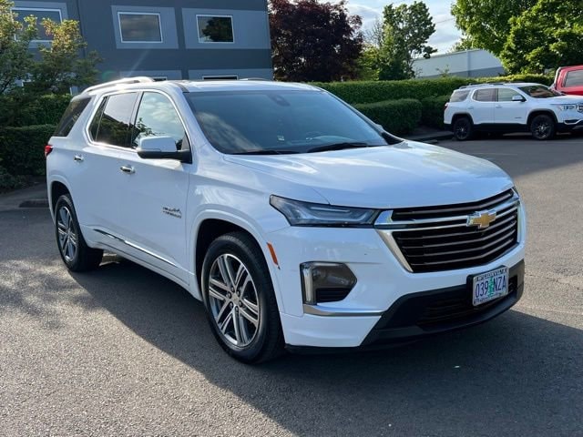 2023 Chevrolet Traverse AWD High Country's photo