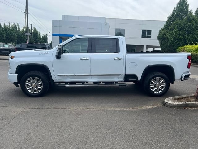 2026 Chevrolet Silverado 2500 HD High Country - Photo 4