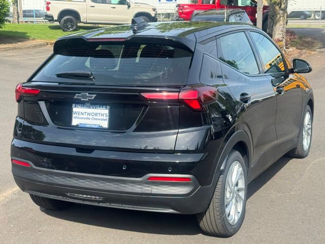 2027 Chevrolet Bolt LT - Photo 7