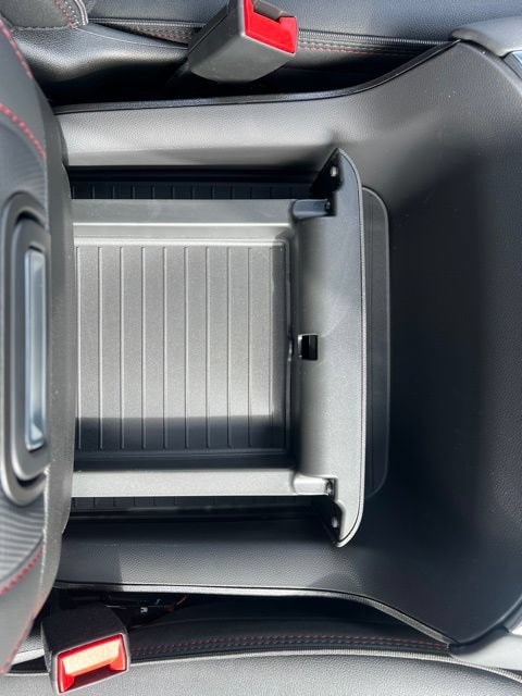 2026 Chevrolet Suburban RST - Photo 32