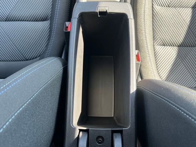 2027 Chevrolet Bolt LT - Photo 31