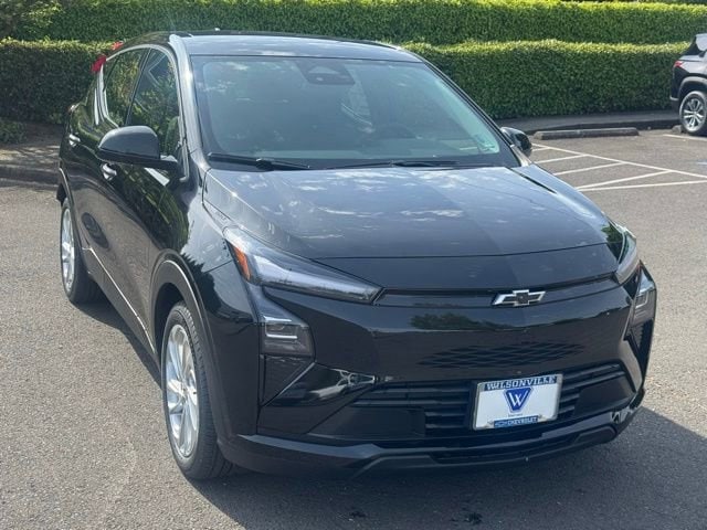 2027 Chevrolet Bolt EV LT Auto's photo