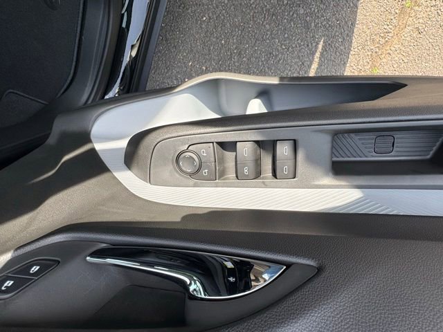 2027 Chevrolet Bolt LT - Photo 15