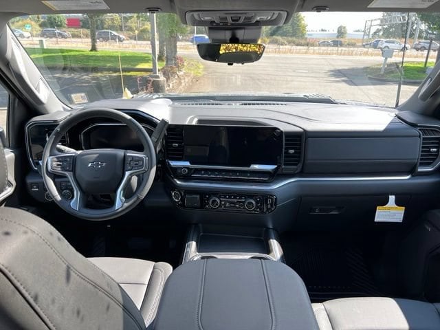 2026 Chevrolet Silverado 2500 HD LTZ - Photo 14