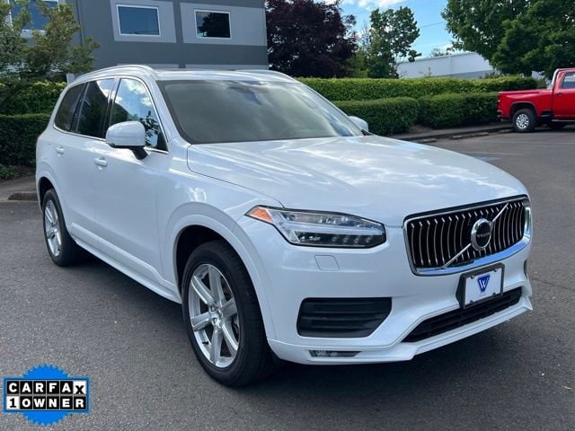 2021 Volvo XC90 T6 Momentum AWD's photo