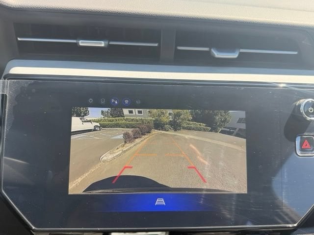 2027 Chevrolet Bolt LT - Photo 31