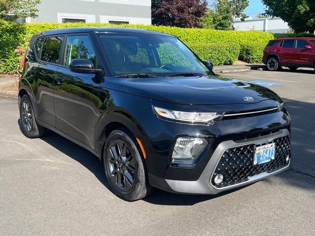 2021 Kia Soul 2.0L EX 6 IVT's photo