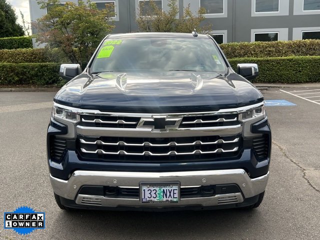 2022 Chevrolet Silverado 1500 LTZ photo 2