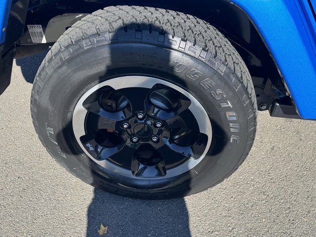 2014 Jeep Wrangler Unlimited Polar Edition photo 4