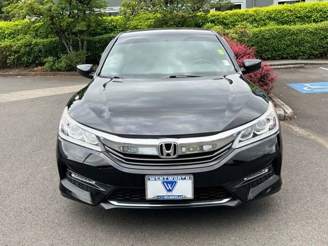 2017 Honda Accord Sport SE CVT's photo