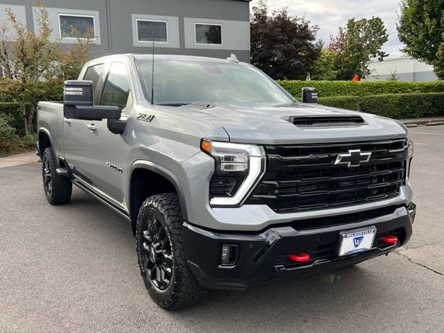 2025 Chevrolet Silverado 2500HD LTZ's photo