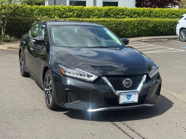 2021 Nissan Maxima SV