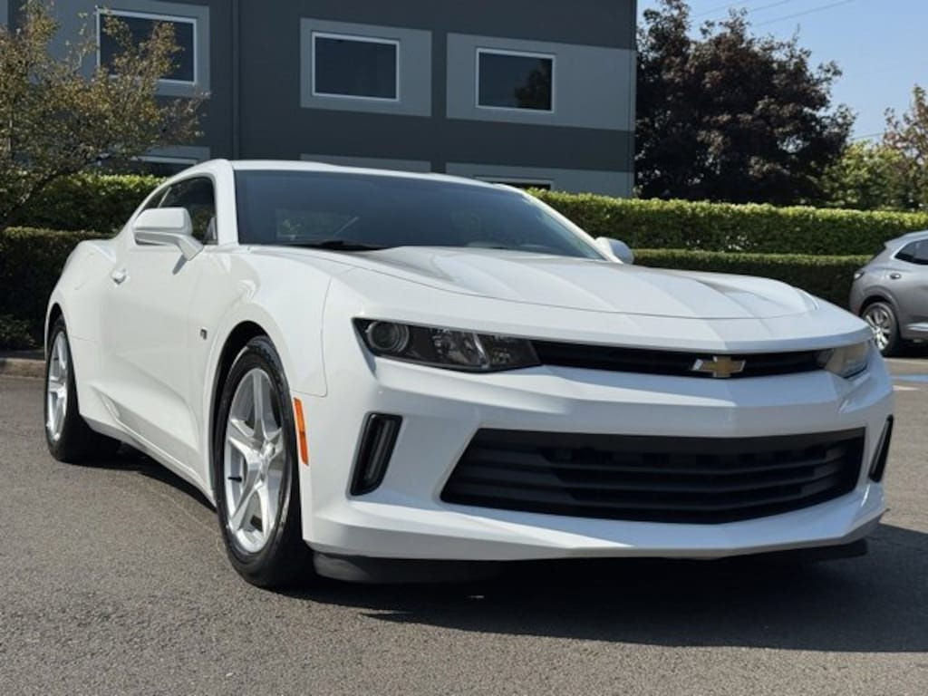 Used 2018 Chevrolet Camaro 1LT Coupe