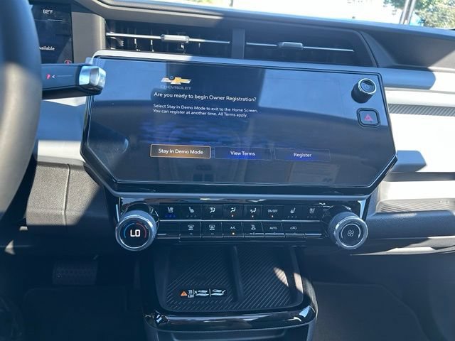 2027 Chevrolet Bolt RS - Photo 24