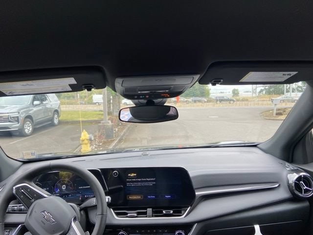 2027 Chevrolet Equinox LT - Photo 16