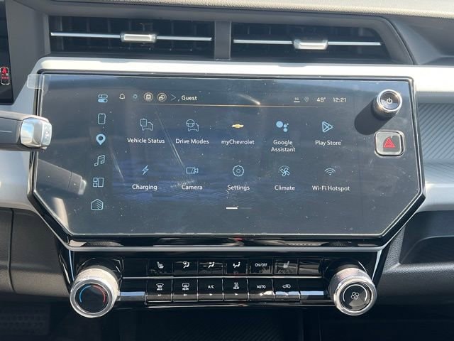 2027 Chevrolet Bolt LT - Photo 27