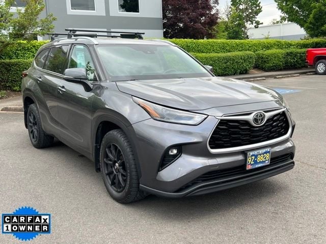 2021 Toyota Highlander XLE 4x4 V6's photo