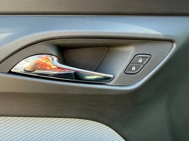 2027 Chevrolet Bolt LT - Photo 18