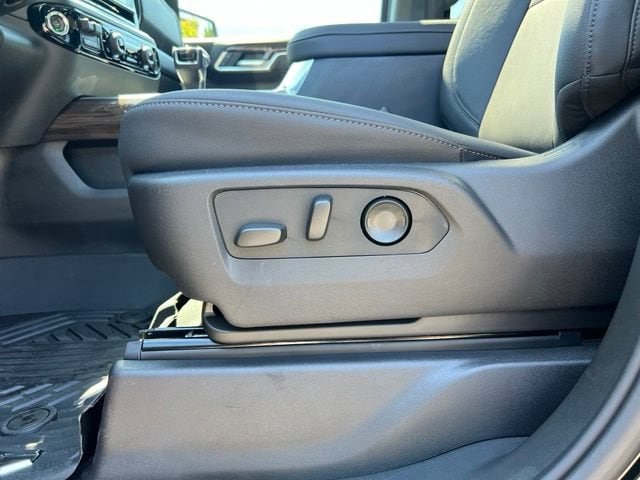 2026 Chevrolet Silverado 1500 RST - Photo 16