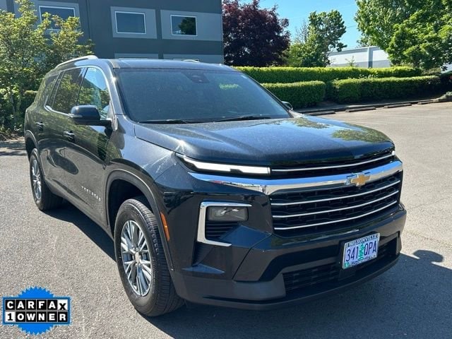 2025 Chevrolet Traverse FWD LT's photo
