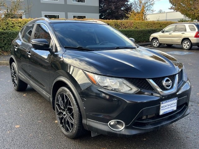 2017 Nissan Rogue Sport SL
