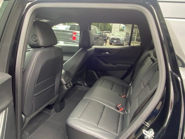 2027 Chevrolet Equinox LT - Photo 13