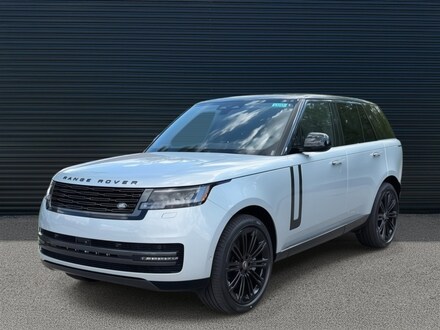 2025 Land Rover Range Rover SE SUV