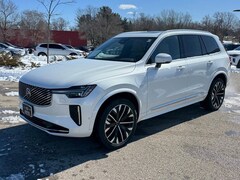 2025 Volvo XC90 plug-in hybrid T8 Plus SUV