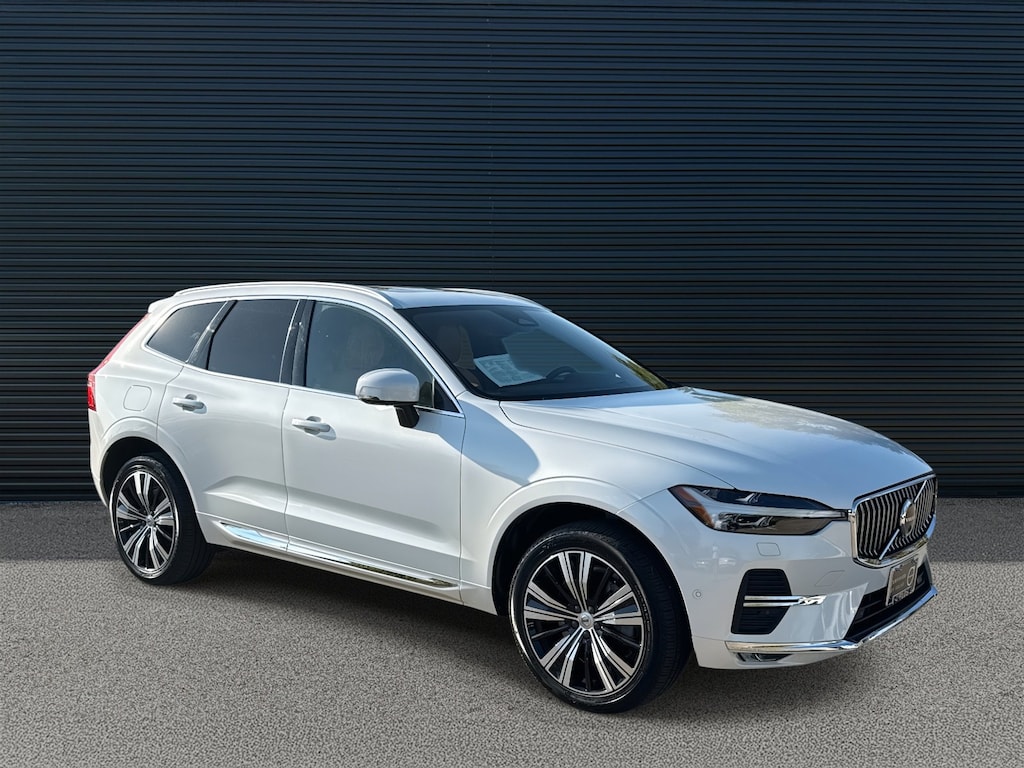 Used 2023 Volvo XC60 Ultimate Bright Theme SUV