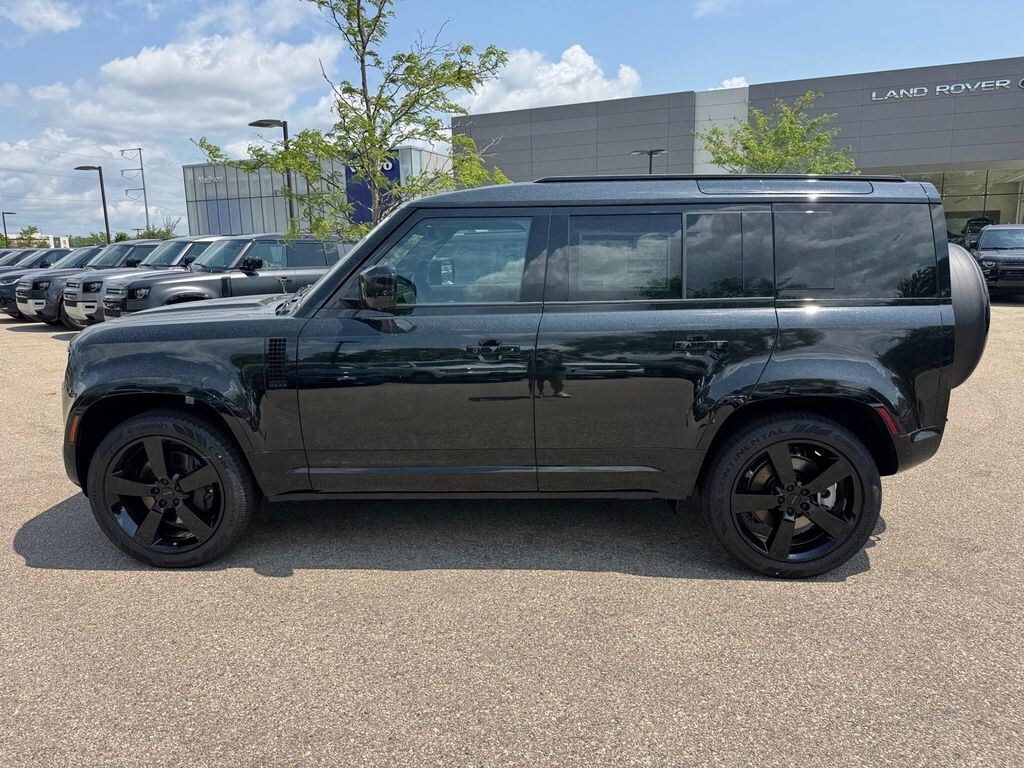 New 2026 Land Rover Defender 110 X-Dynamic SE SUV