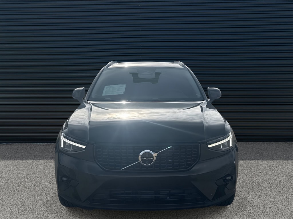 Used 2024 Volvo XC40 Plus Dark Theme SUV
