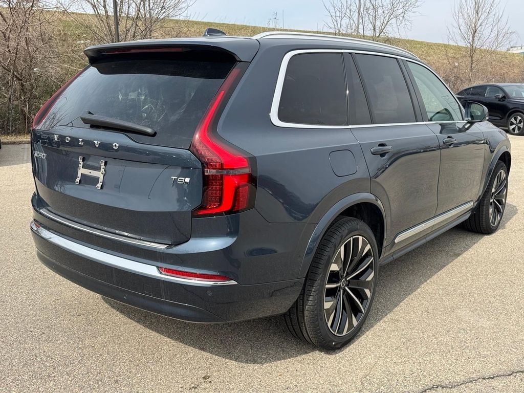 Used 2026 Volvo XC90 plug-in hybrid T8 Plus SUV