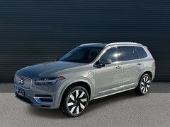 2024 Volvo XC90 plug-in hybrid Plus Bright Theme SUV