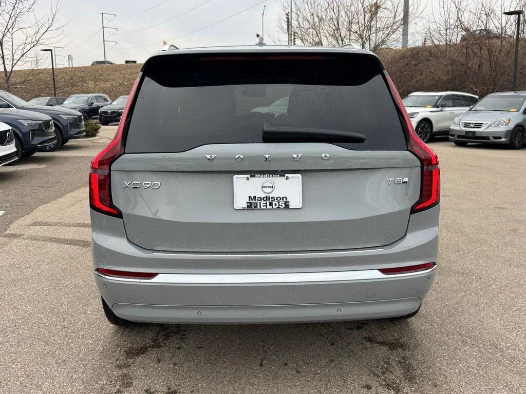 Used 2026 Volvo XC90 plug-in hybrid T8 Plus SUV