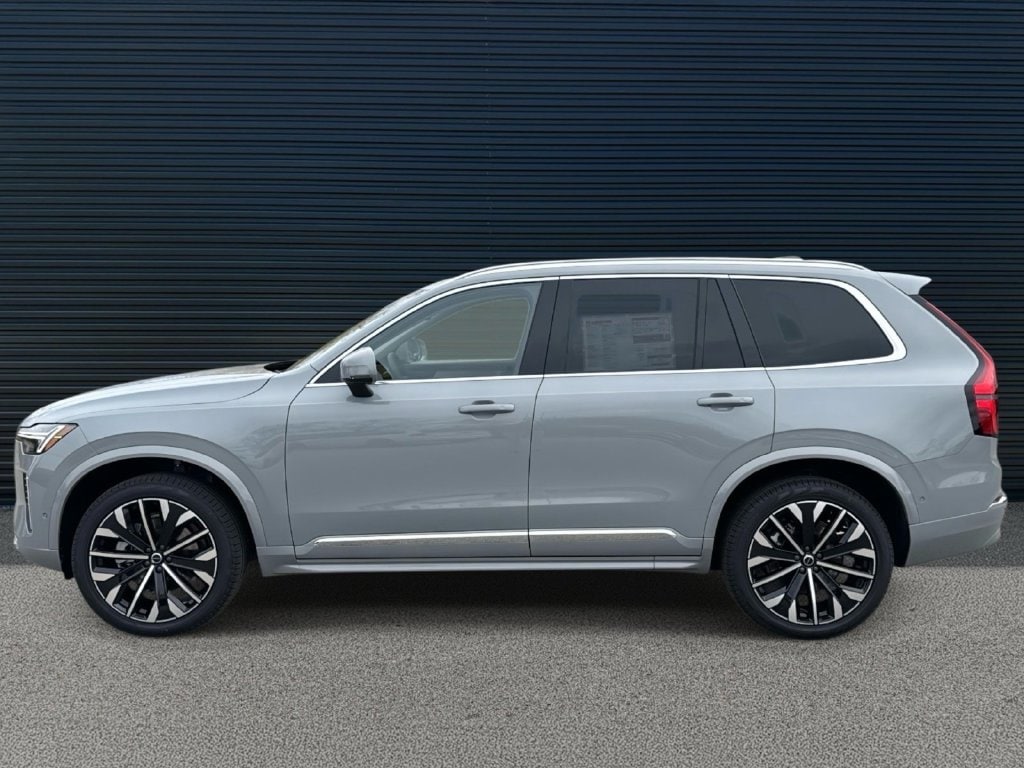 2026 Volvo XC90 Plus - Photo 8