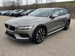 2020 Volvo V60 Cross Country T5 Wagon