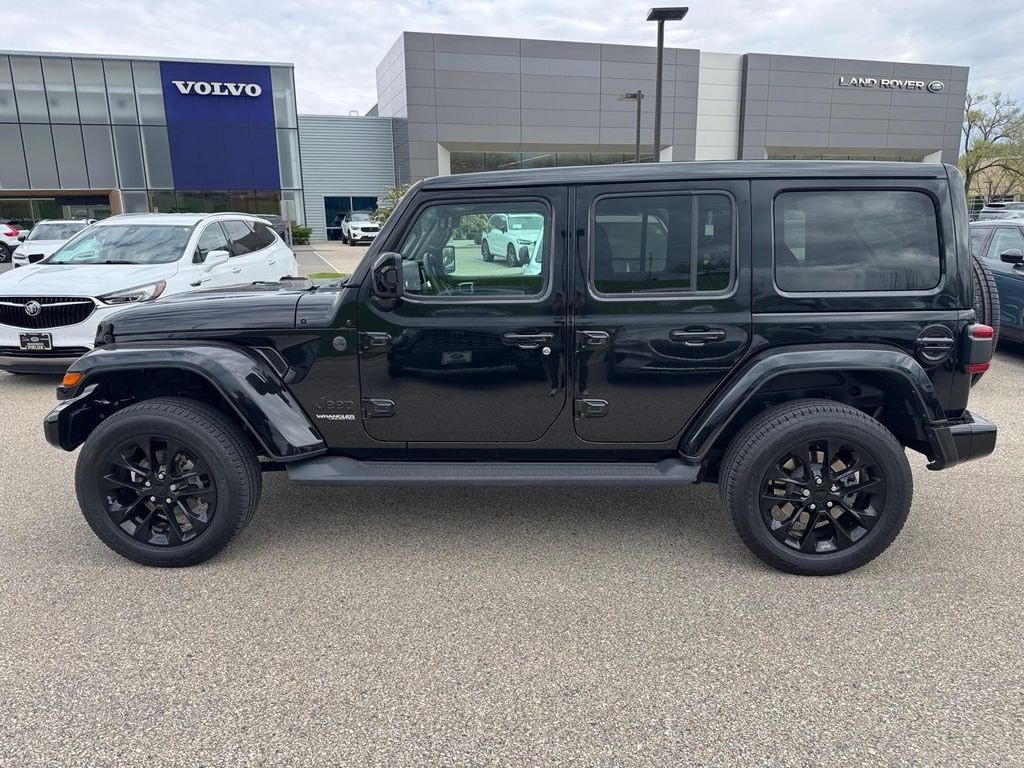 Used 2021 Jeep Wrangler Unlimited Sahara High Altitude SUV