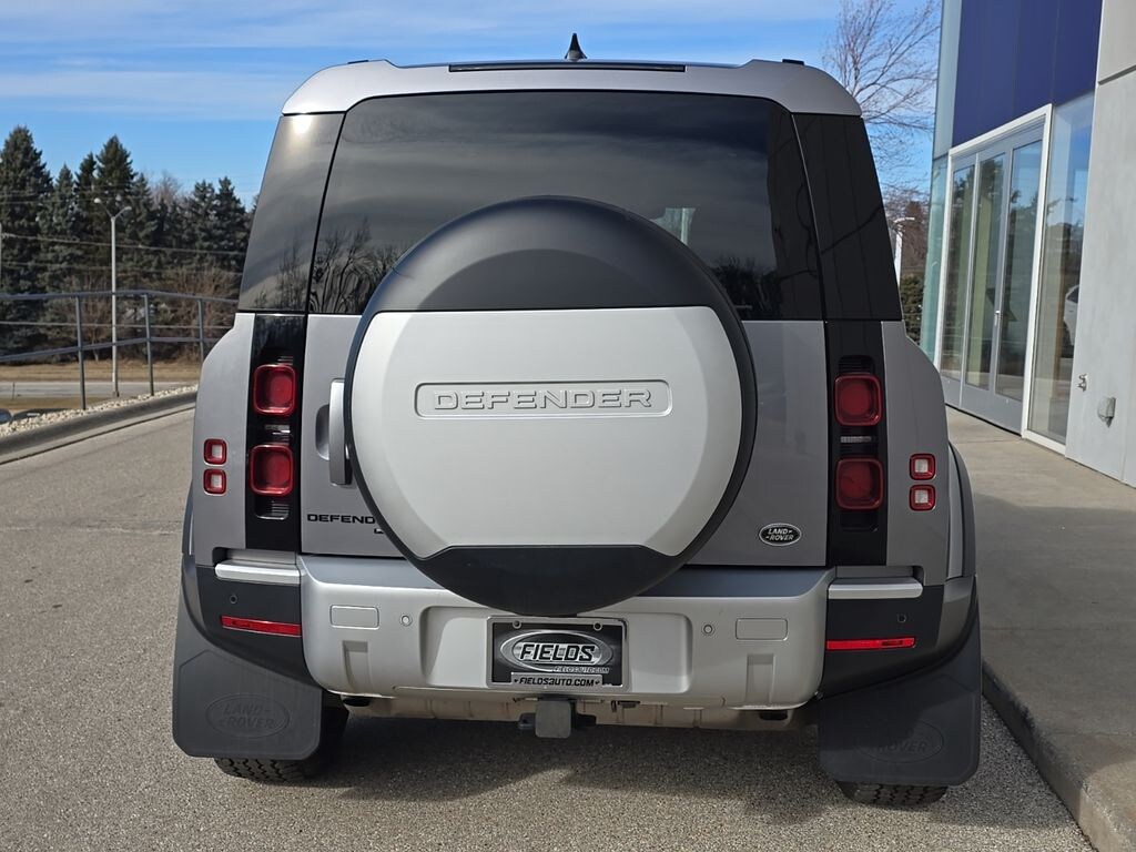 Used 2023 Land Rover Defender SE SUV