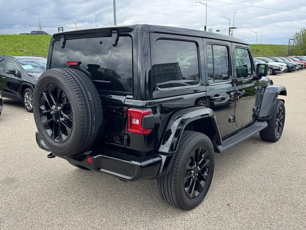 Used 2021 Jeep Wrangler Unlimited Sahara High Altitude SUV