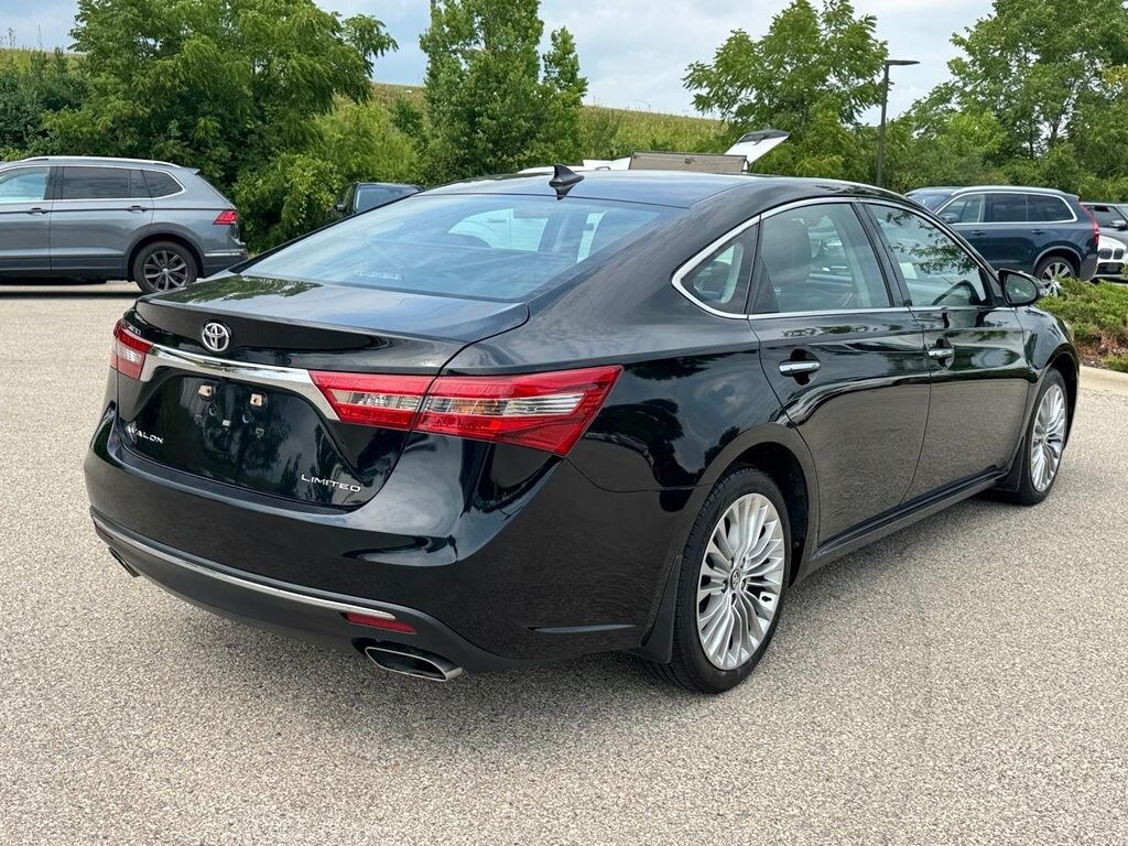 Used 2017 Toyota Avalon Limited Sedan