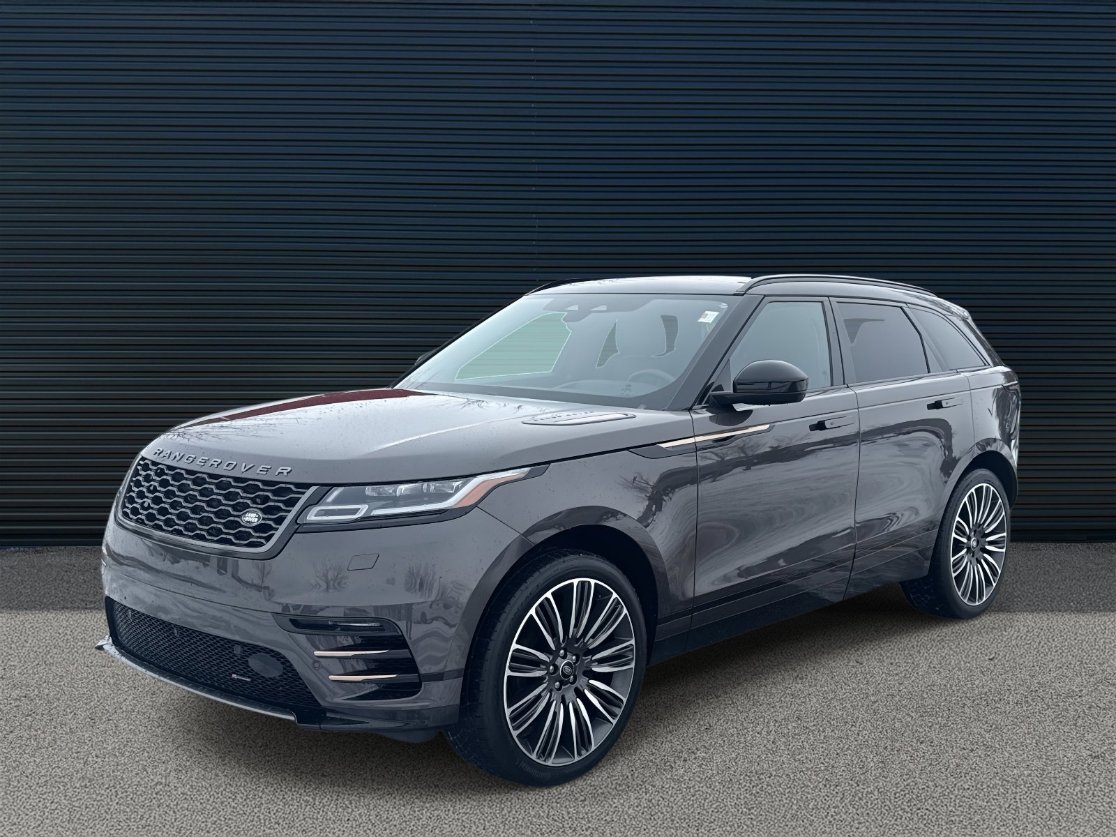 2023 Land Rover Range Rover Velar S's photo