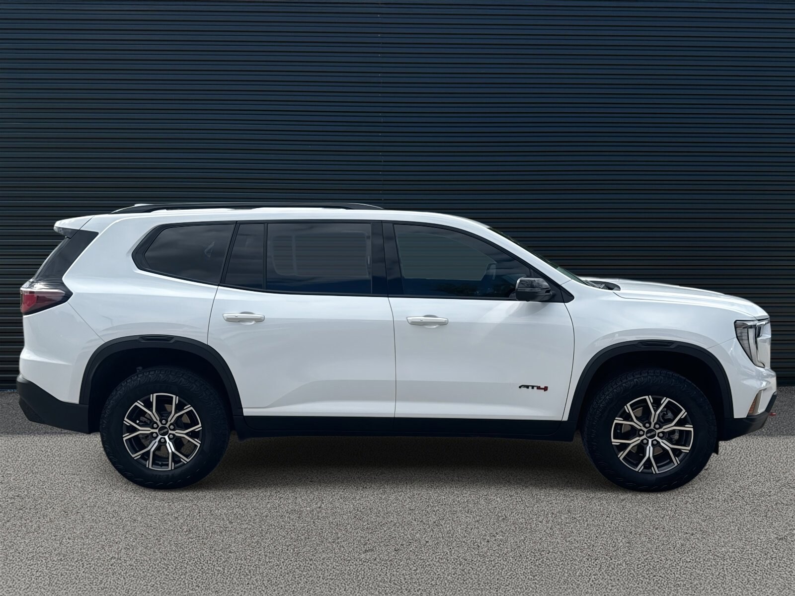 2024 Gmc Acadia AT4 photo 4