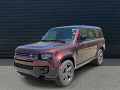 2025 Land Rover Defender 130 X-Dynamic SE SUV