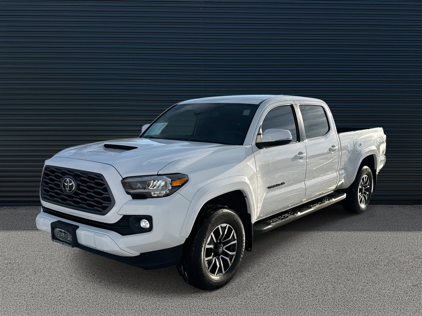 2023 Toyota Tacoma TRD Sport's photo